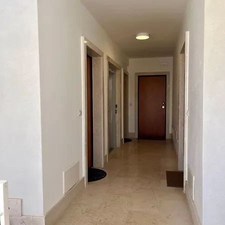 La Maison Blanche Апартаменты Отранто